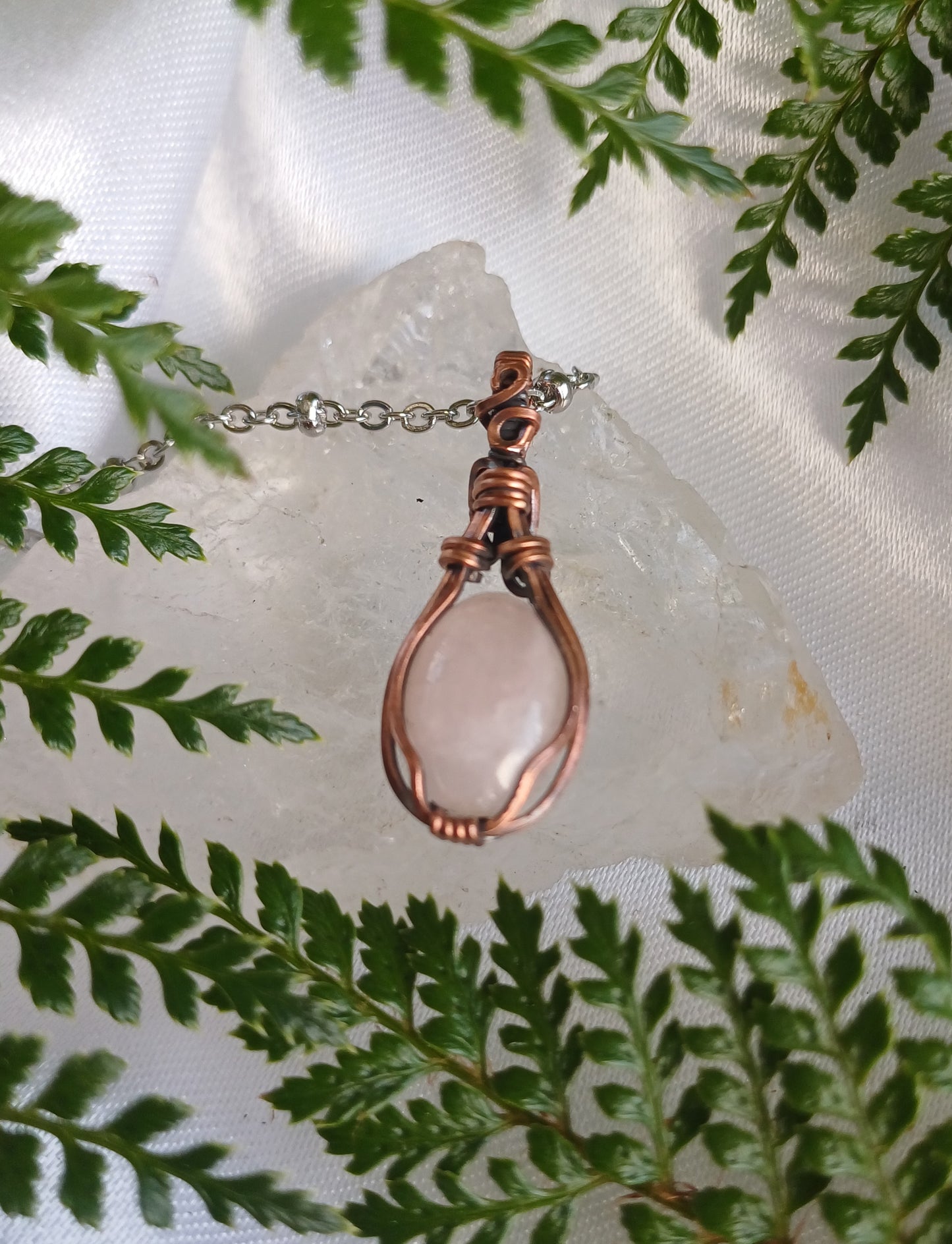 Mini Crystal Pendant - Rose Quartz