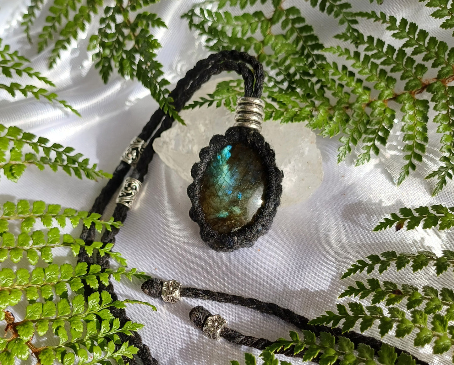 Labradorite Macrame