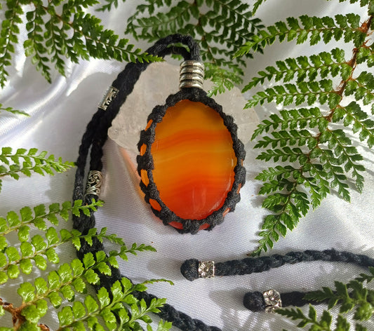 Carnelian Macrame