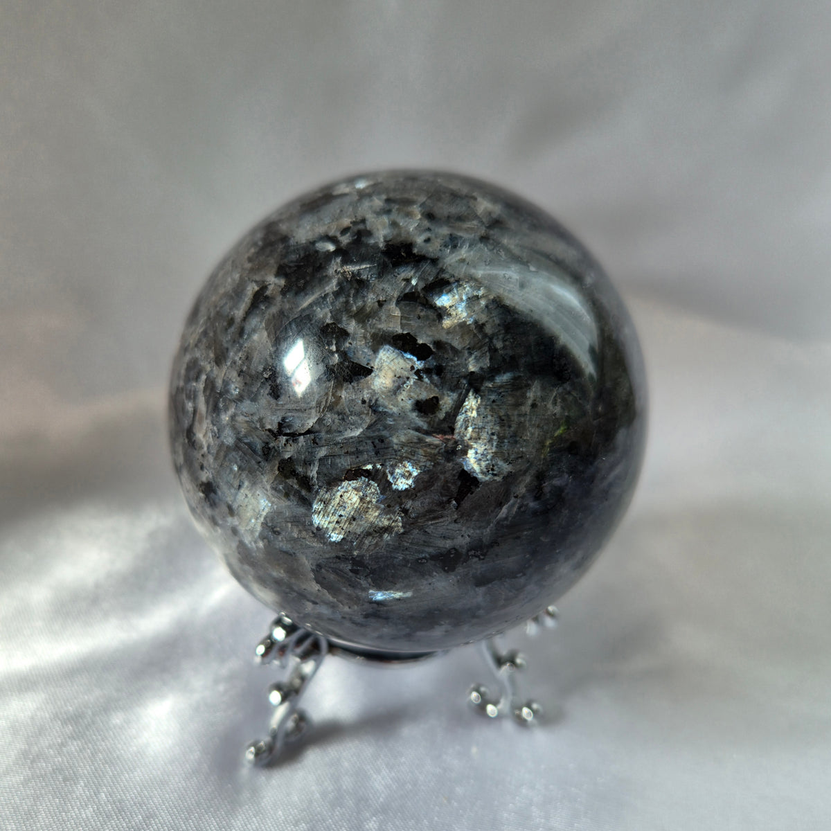 Lavikite Sphere