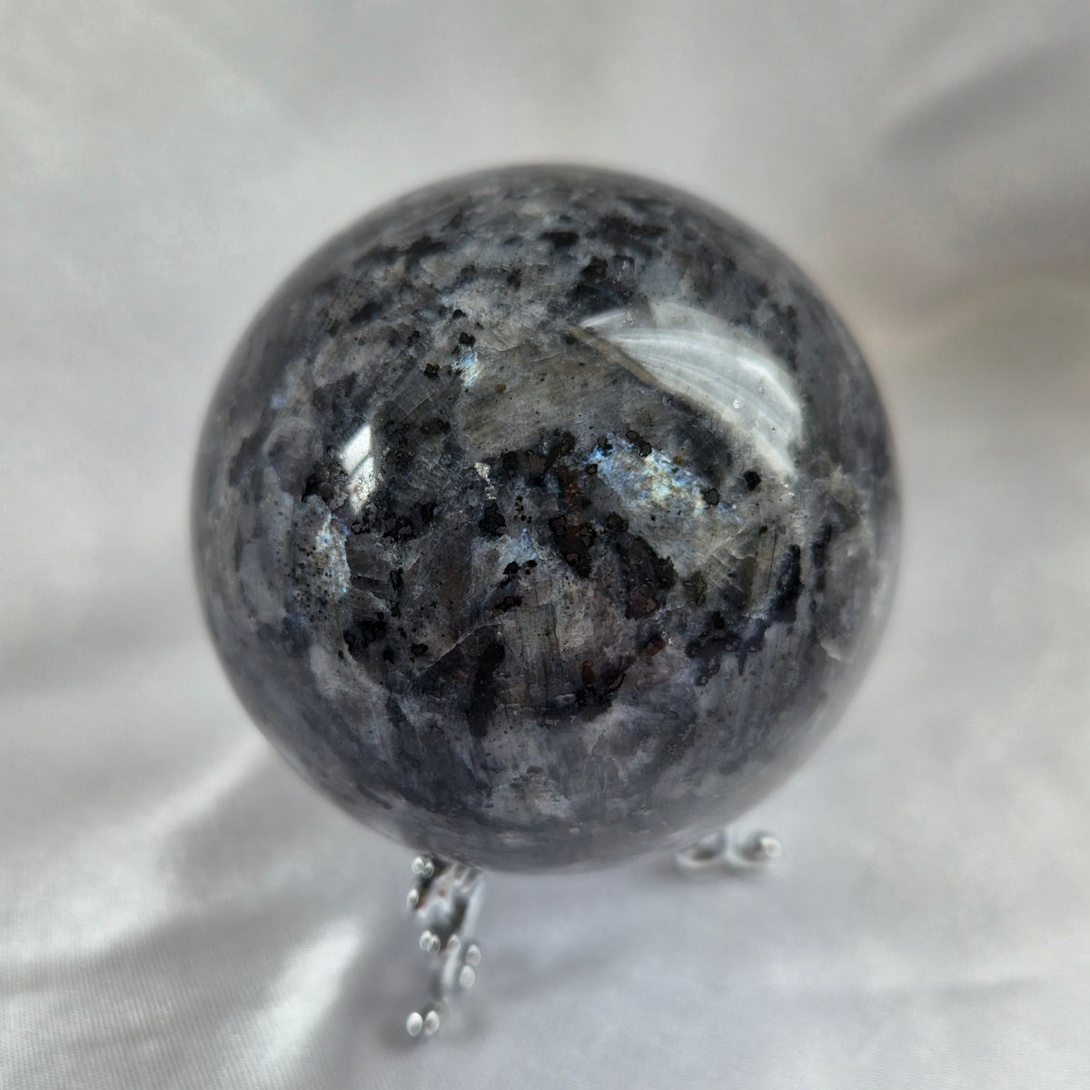 Lavikite Sphere